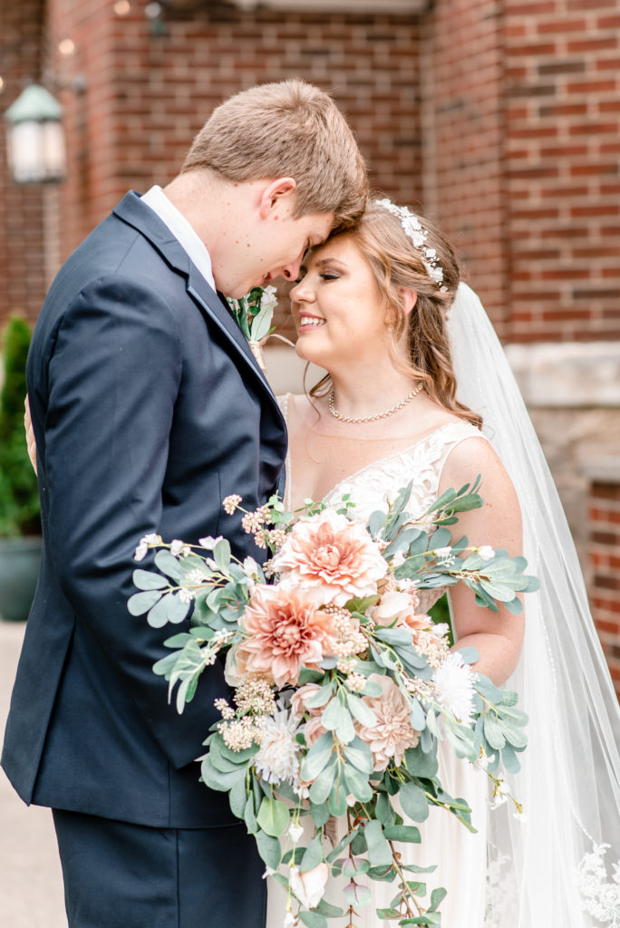 Pink and Champagne Wedding at The Parish House on Union