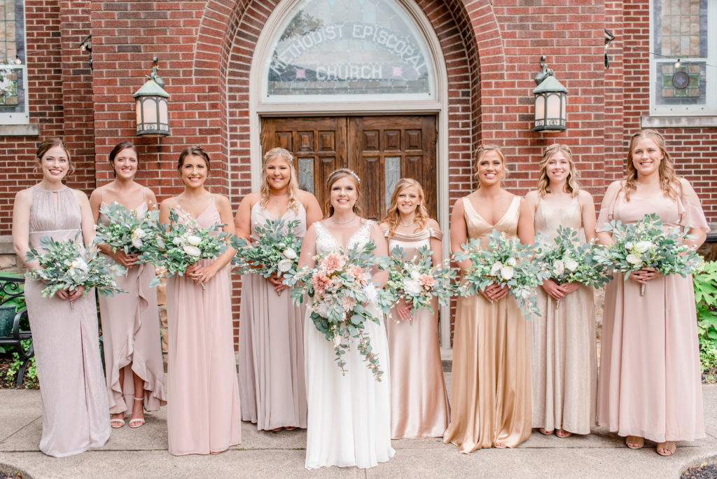 Pink and Champagne Wedding at The Parish House on Union